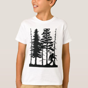 Disc Golf Bigfoot Hiding Wildlife Trees Nature Ret T-Shirt
