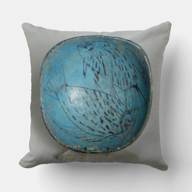 Dish decorated with fish (faience) throw pillow (Front)