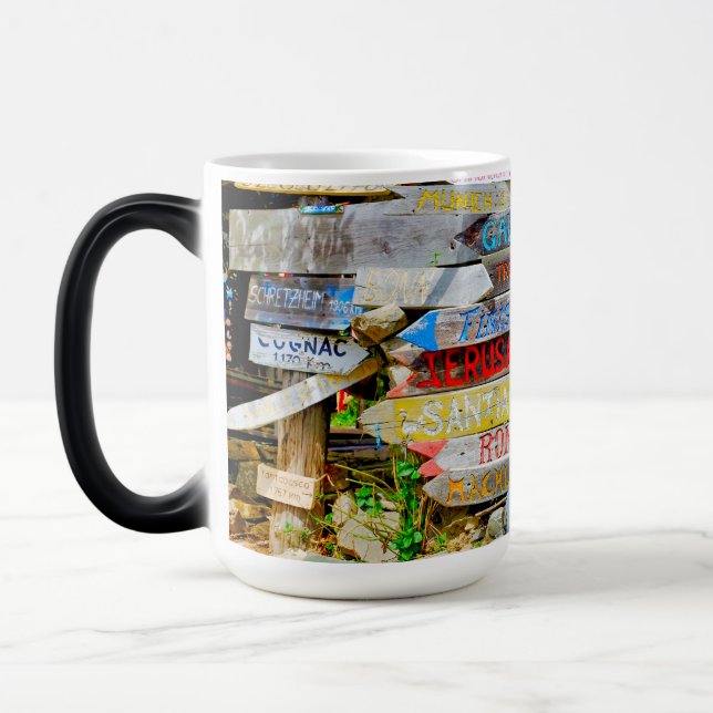 Distance sign magic mug (Left)