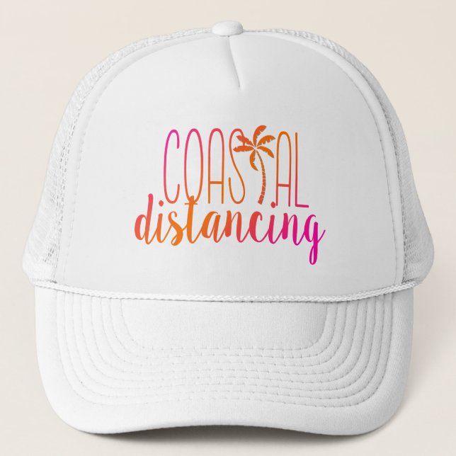 Distances côtières | Casquette de plage rose et or (Devant)