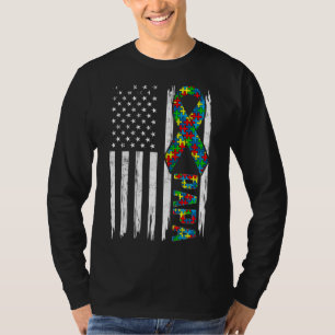 Distressed American Flag Autism Papa Family Matchi T-Shirt