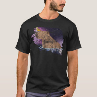 Distressed Capybara And Bird Nature Animal Rodent T-Shirt