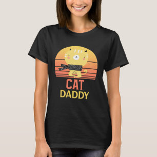 Distressed Cat Daddy Vintage Eighties Style Ca Ret T-Shirt