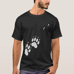 Distressed Exit Pursued Bear Winter Tale Shakespea T-Shirt