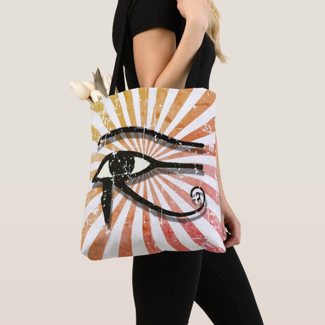 Distressed Eye Of Horus Egyptian Symbol Retro Sun Tote Bag (Close Up)