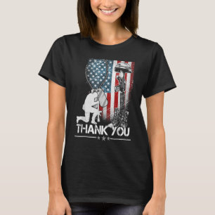 Distressed Memorial Day  Flag Military Boots Dog T T-Shirt