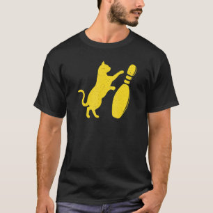 Distressed Style Cute Cat Knocking Over Bowling Pi T-Shirt