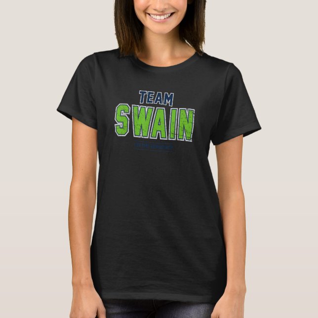 Distressed Team Swain Proud Family Surname Last Na T-Shirt (Front)