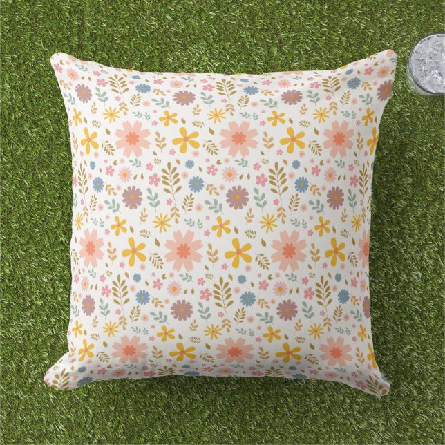 Ditsy Floral Throw Pillow (Grass)