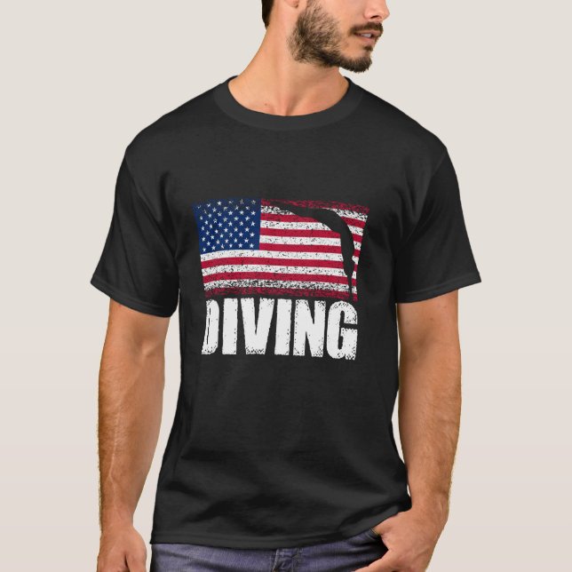 Diving Sports Retro American Flag USA America Dive T-Shirt (Front)