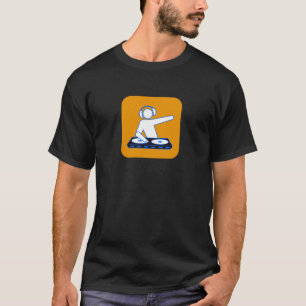 DJ cuts in orange T-Shirt