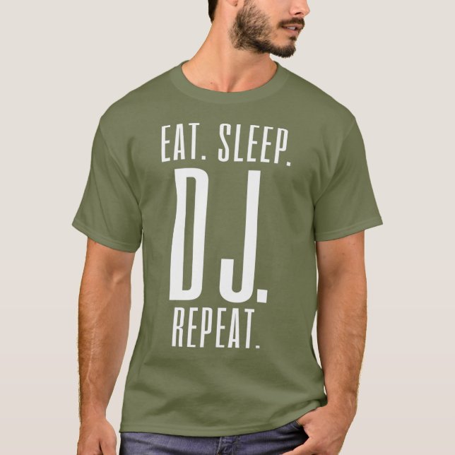 DJ DeeJay Music T-Shirt (Front)