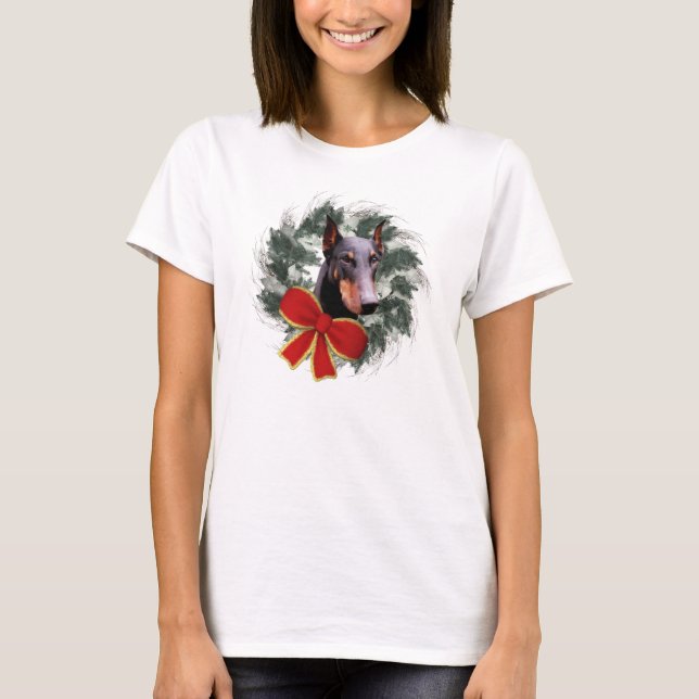 Doberman Dog And Wreath Christmas T-Shirt (Front)