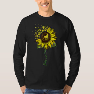 Doberman Mom Sunflower Doberman Pinscher Dog Mothe T-Shirt