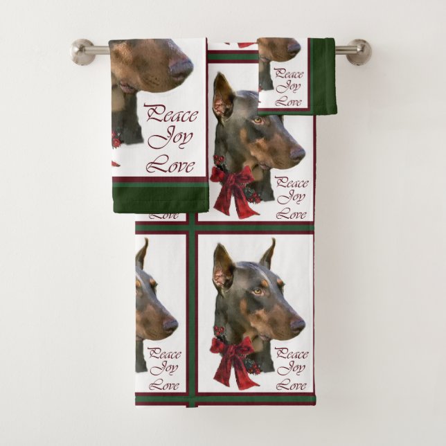 Doberman Pinscher Christmas Bath Towel Set (Insitu)