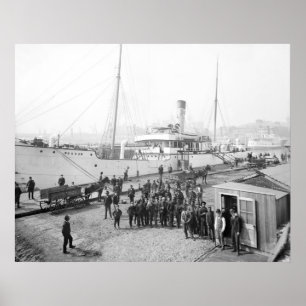 Docker In Pay: 1905 Poster