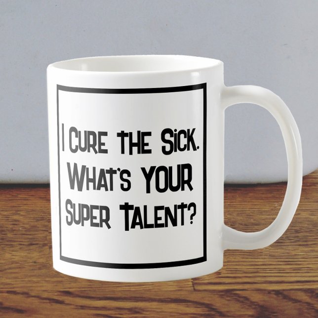 Docteur Super Talent. Café Mug (Créateur téléchargé)
