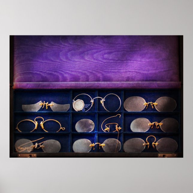 Doctor - Optometrist - Many styles to choose from Poster (Front)