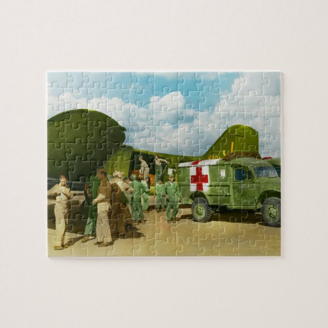 Doctor  - Transferring the wounded Jigsaw Puzzle (Horizontal)