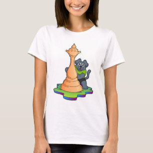 Dog at Chess with Chess piece Queen T-Shirt