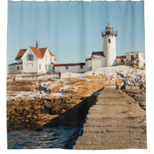 Dog Bar Lighthouse along the ocean coastline of th