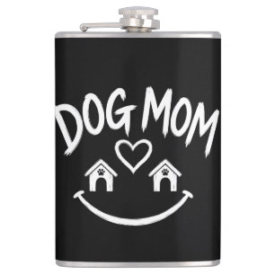 Dog Mom Club – Cute Pet Lover Design Hip Flask