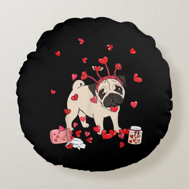 Dog Valentine Gift | Cute Pug Valentine's Day Round Pillow (Front)