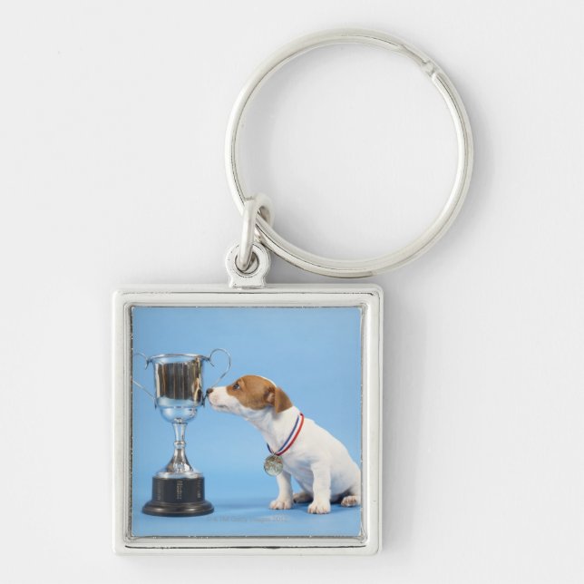 Dog with trophy keychain (Front)