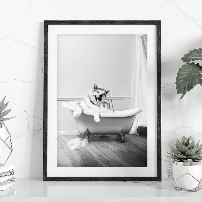 Doggy dans une baignoire Poster (Créateur téléchargé)