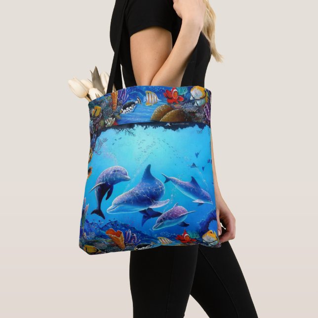 Dolphins blue sea tote bag (Close Up)