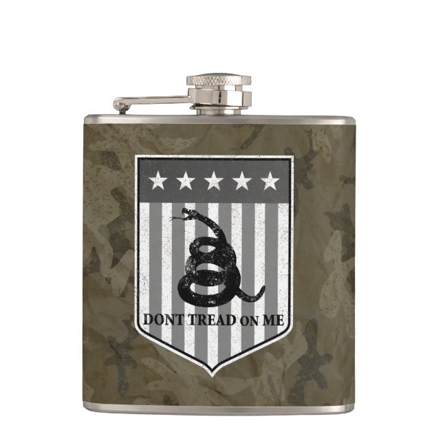 Don’t Tread on Me Hip Flask (Front)