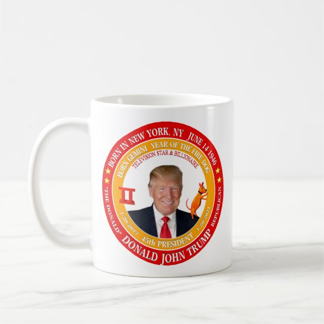 Donald Trump 45th President Cup/ Mug 11 oz (Left)