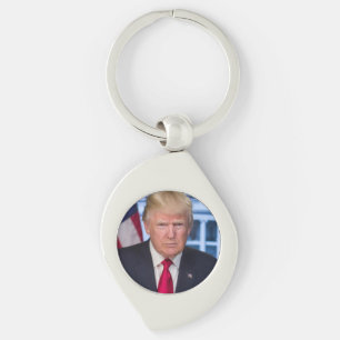 DONALD TRUMP HEART NECKLACE KEYCHAIN