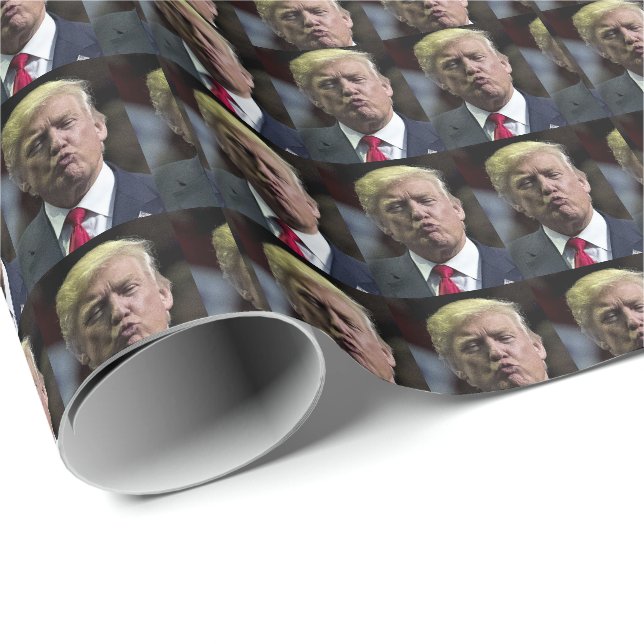 DONALD TRUMP KISS CHRISTMAS  WRAPPING PAPER (Roll Corner)