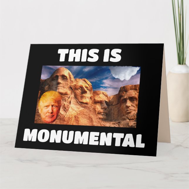 DONALD TRUMP SUR LE MONT RUSHMORE GRANDE CARTE D'A (Devant)