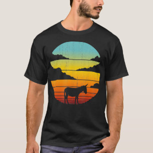 Donkey Retro Vintage 60s 70s Sunset Farm Animal Fa T-Shirt