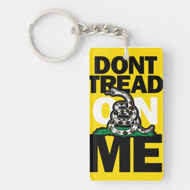 Don't Tread On Me keychain (Front)
