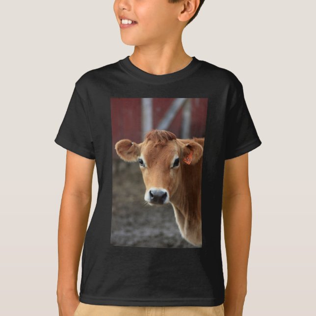 Don't you think I'm Pretty Jersey Cow T-Shirt (Front)