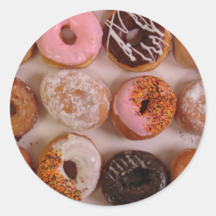 DONUTS! CLASSIC ROUND STICKER