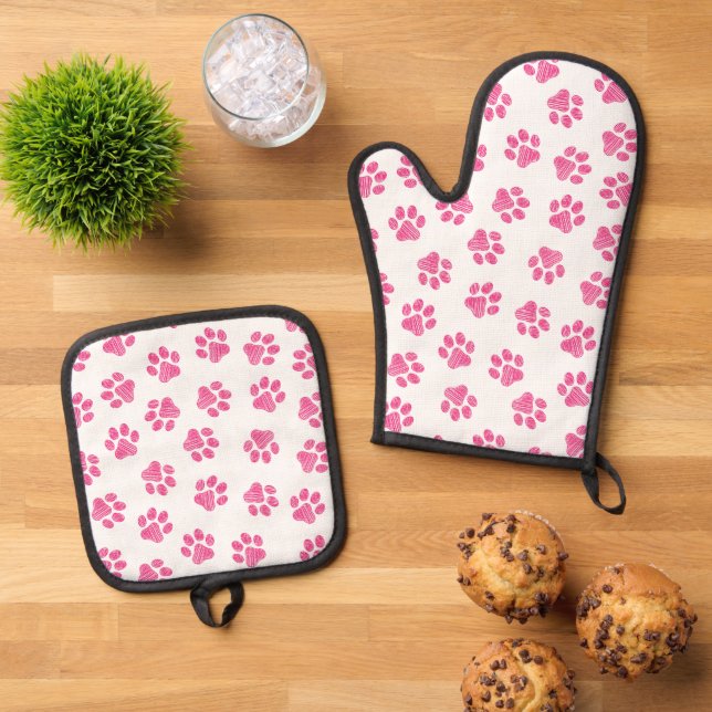 Doodle Paws, Dog Paws, Pink Paws Oven Mitt & Pot Holder Set (Top Down)