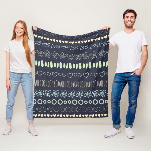 Doodles Pattern fleece blankets (In Situ)