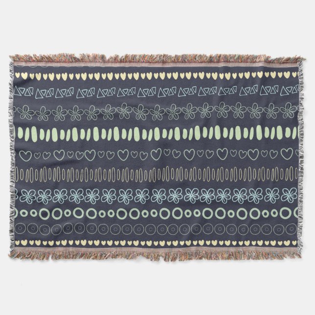Doodles Pattern throw blanket (Front)