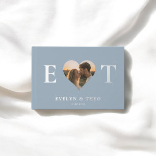 D'or Élégant Monogram Heart Blue Mariage livre d'hôtes