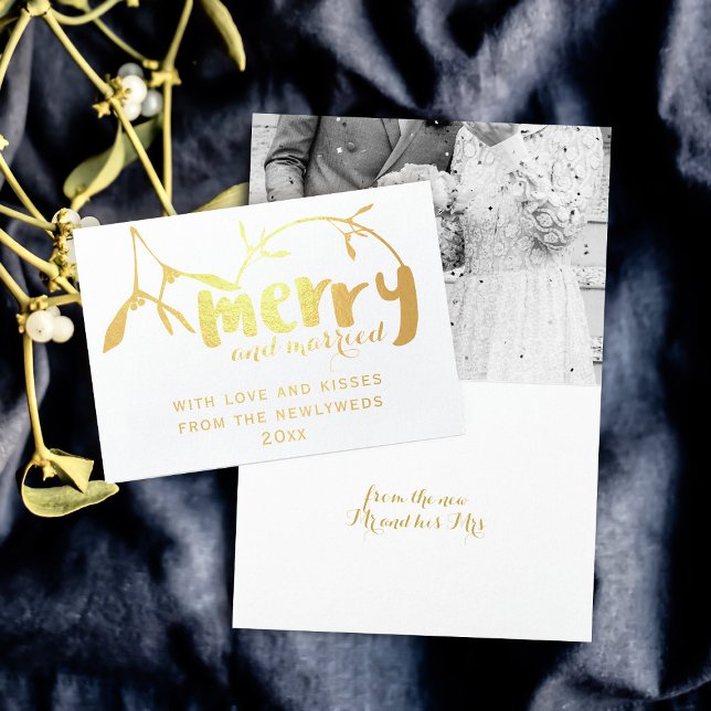 Dorée Carte de Noël Joyeuse et Mariée Mistletoe (Add your photo and inside greeting to the Merry & Married Holiday Foil Card)