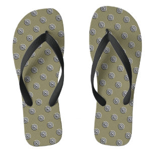 Dots black & white target mirror + your backgr. flip flops