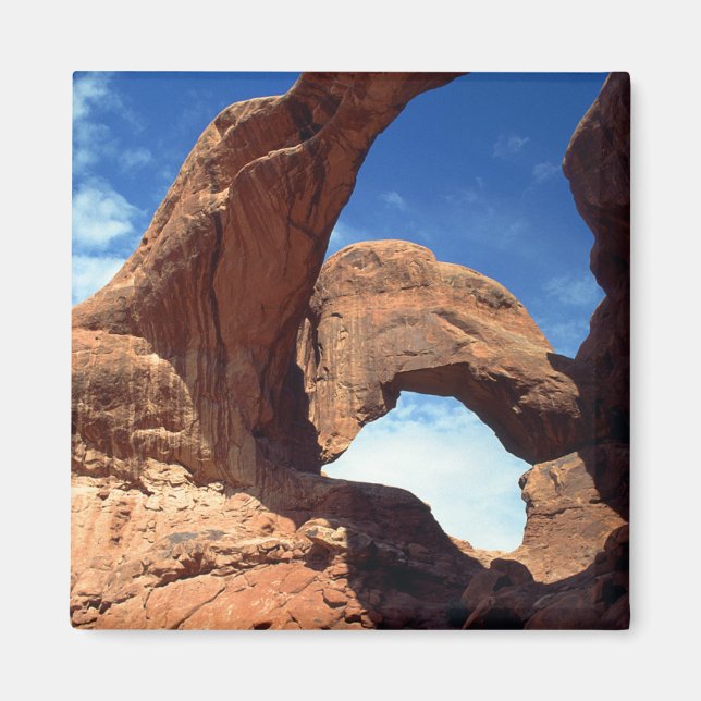 Double Arch Magnet (Front)