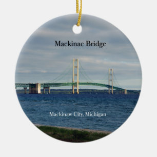 Double ornement du pont Mackinac