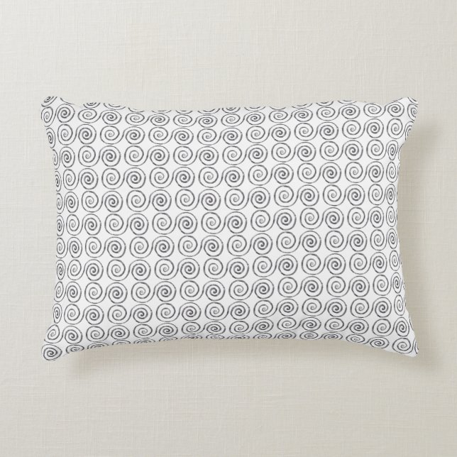 Double Spiral Celtic Pattern Accent Pillow (Front)