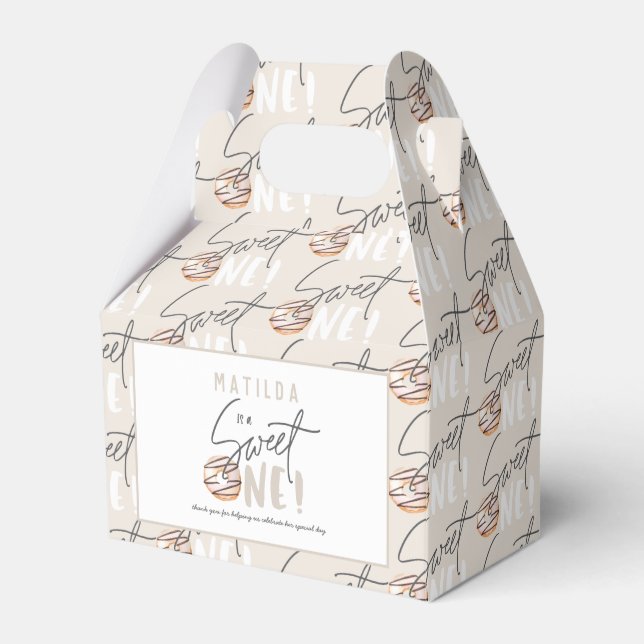 Doughnut sweet one 1st birthday party favor box (Front Side)