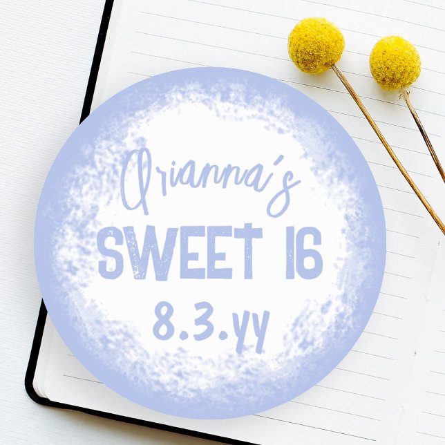 Doux 16 Bleu clair Sticker Personnalisé Étiquette (Light blue, white sweet 16 party favor stickers, sweet sixteen round sticker labels envelope seals)
